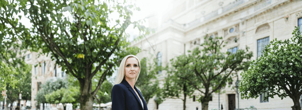 Katharina E. Gangnus - CEO LWYRD Legal Recruitment und Experte juristischer Arbeitsmarkt in Deutschland