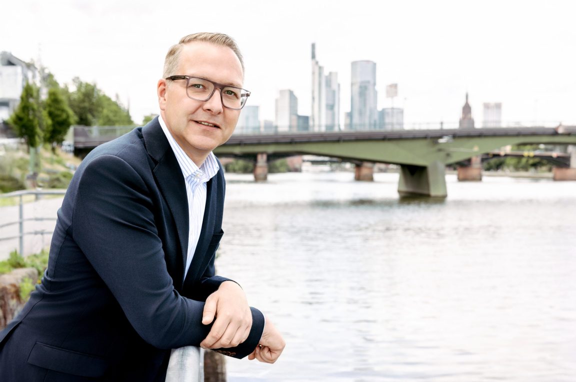 Sven Laacks_LWYRD Legal Recruitment